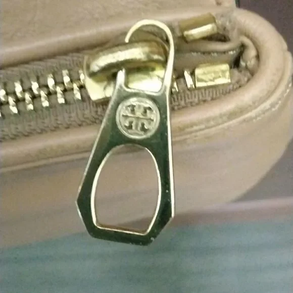 Tory Burch Crossbody   - Picture 5 of 12